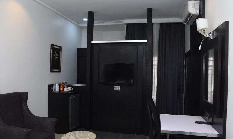 Ambassadorial Suite